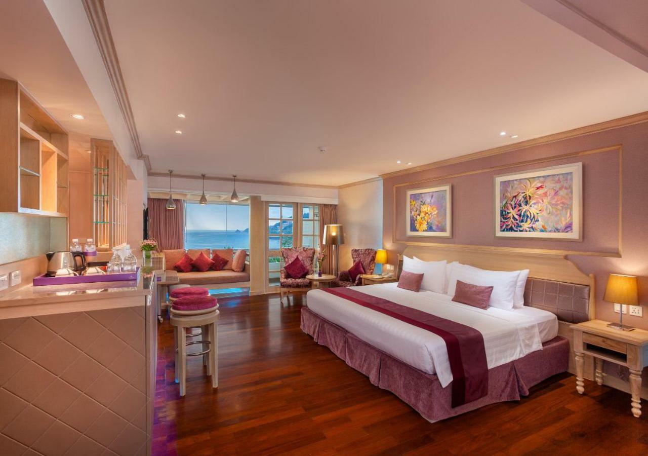 Diamond Cliff Resort & Spa, Patong Beach Exterior foto Deluxe Suite